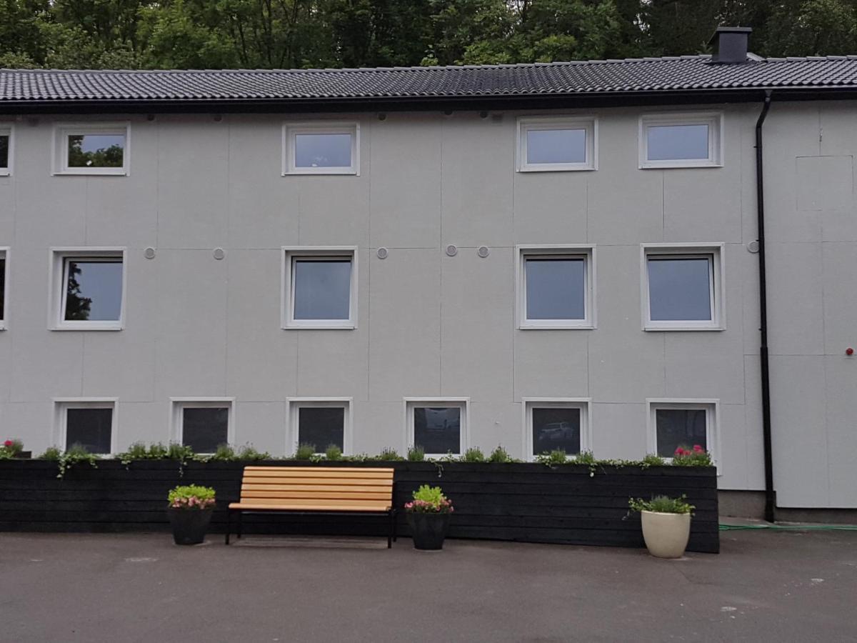 Alkoven Logi Hotel Ullared Buitenkant foto