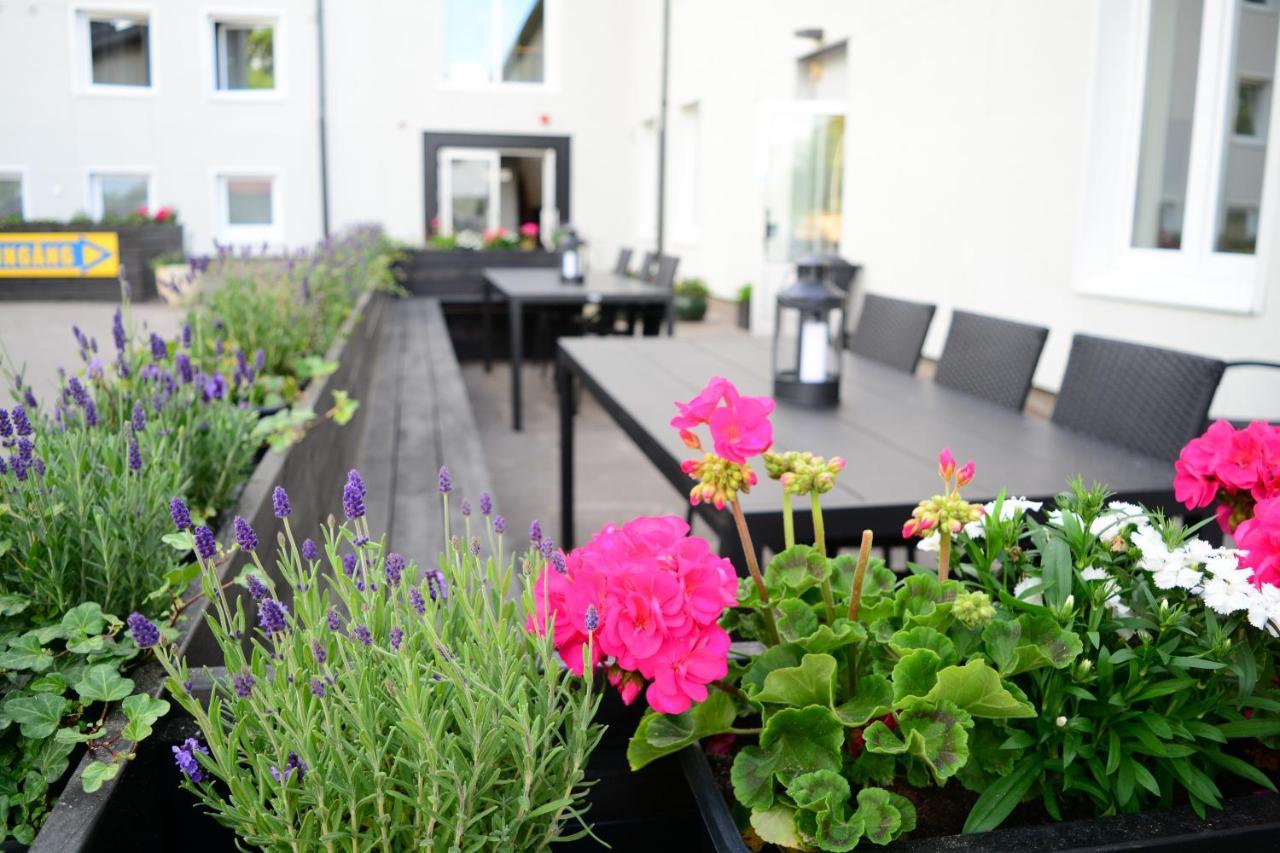 Alkoven Logi Hotel Ullared Buitenkant foto
