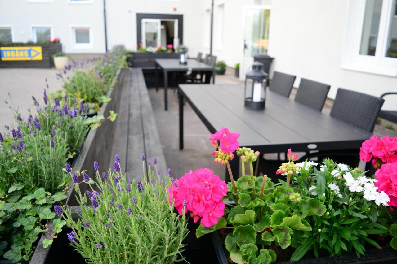 Alkoven Logi Hotel Ullared Buitenkant foto