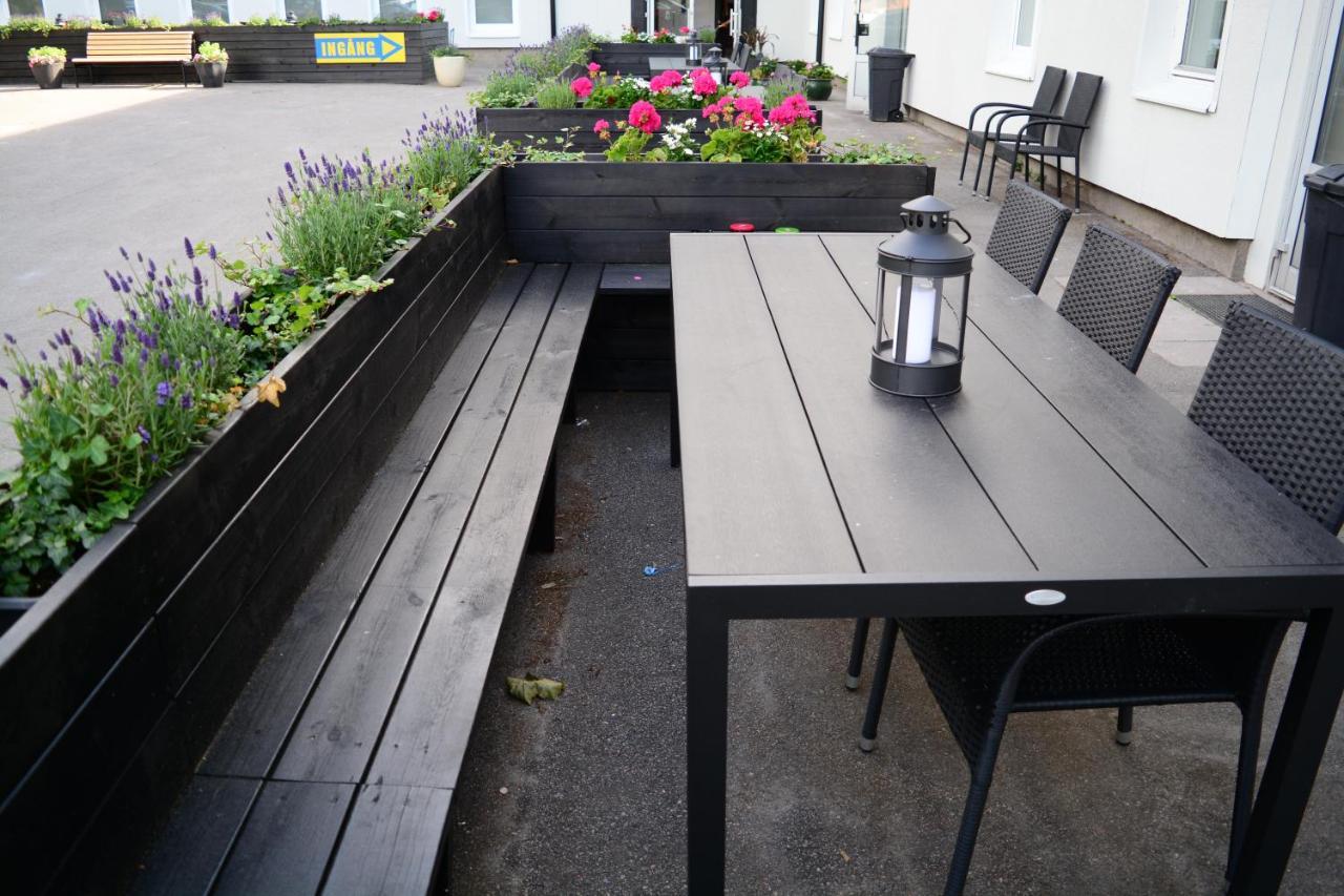 Alkoven Logi Hotel Ullared Buitenkant foto